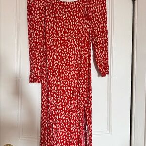Forever 21 Red and White Long Sleeve Dress